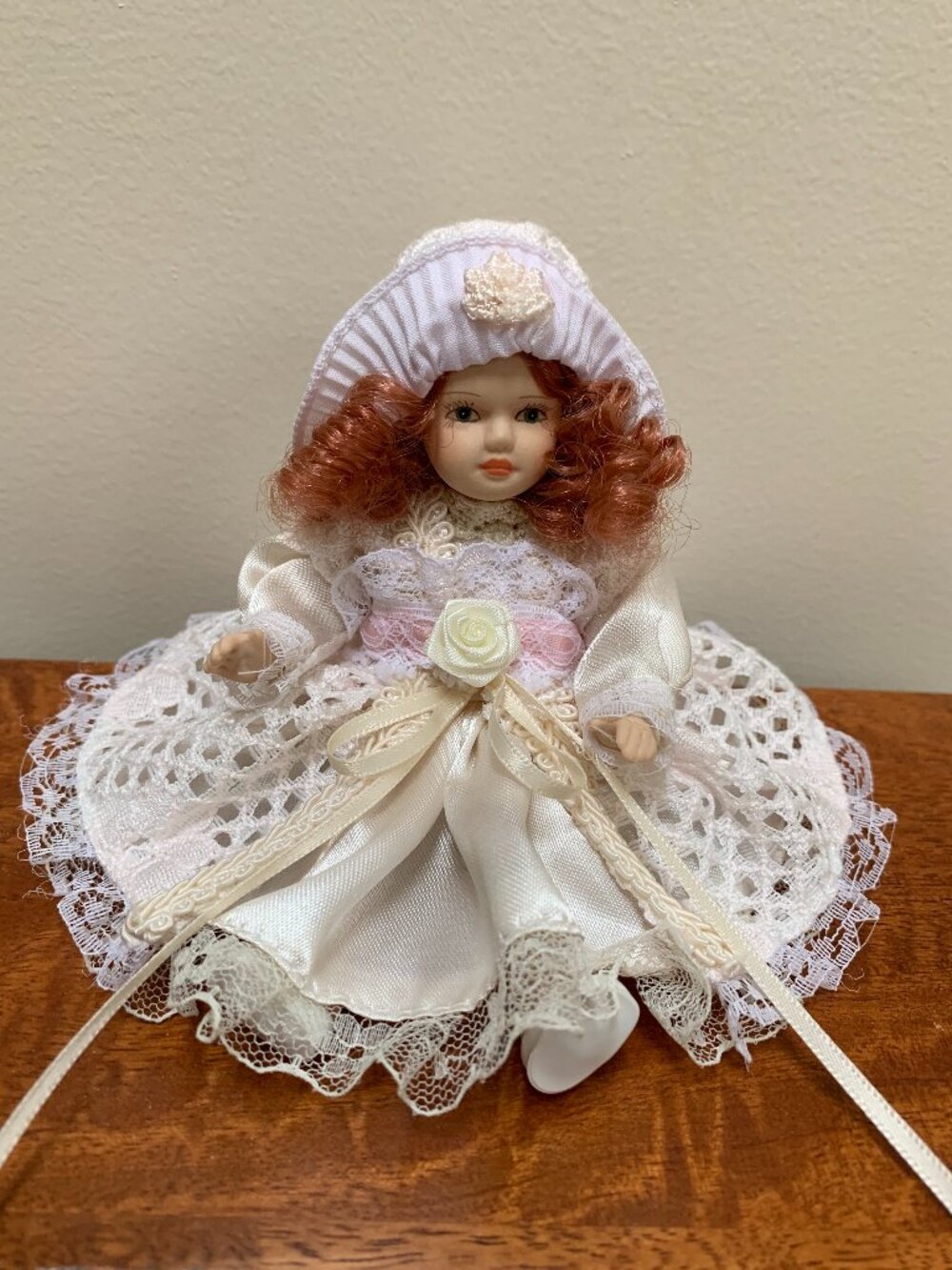 Vtg. Porcelain Doll with Lace Dress 6" (includes doll stand)